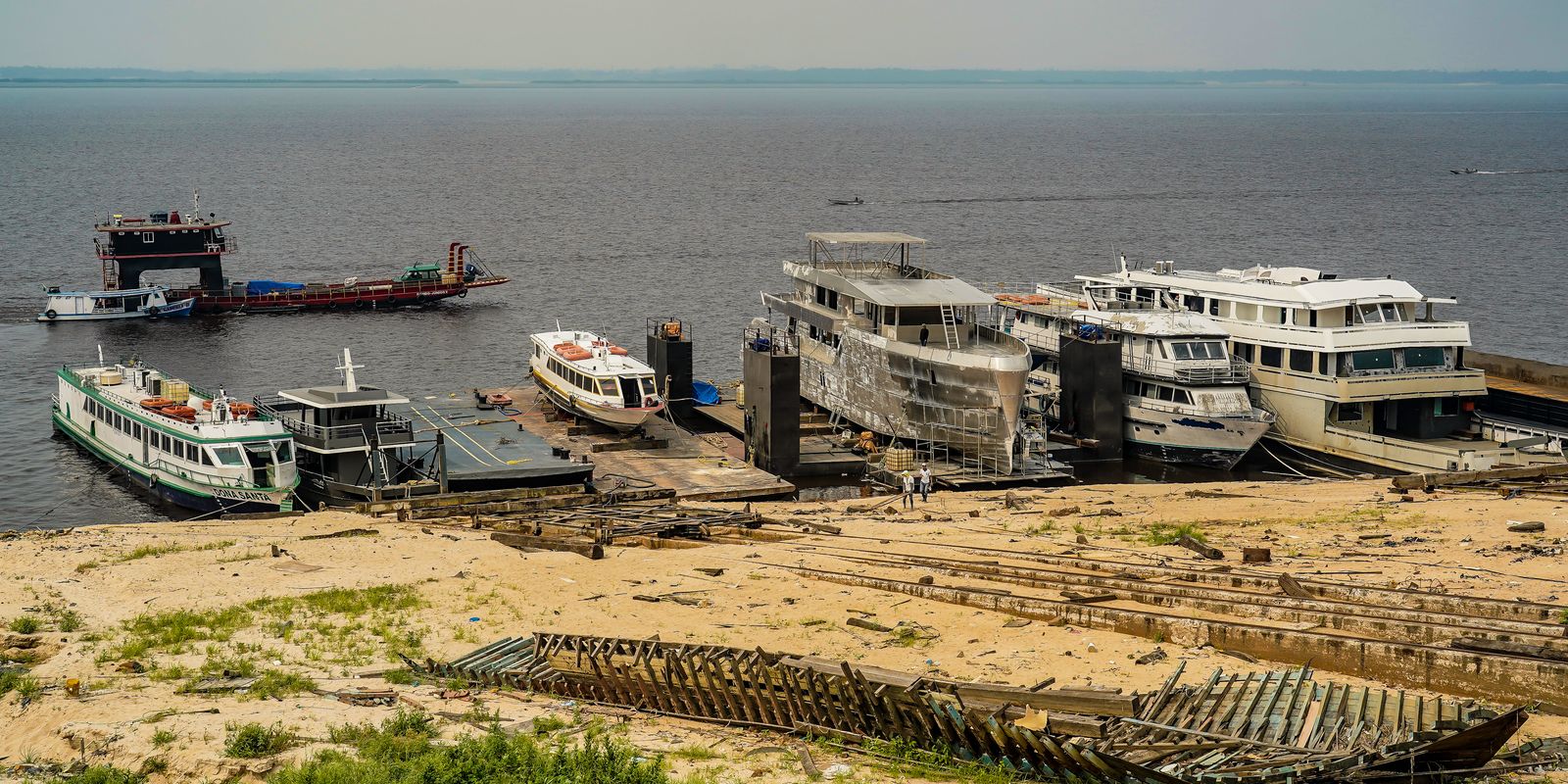 Comércio e indústria no Amazonas esperam impacto menor da estiagem