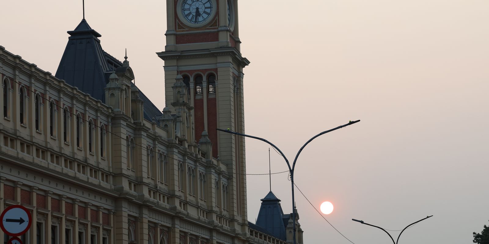 São Paulo teve o ar mais poluído do mundo nessa segunda-feira (9)