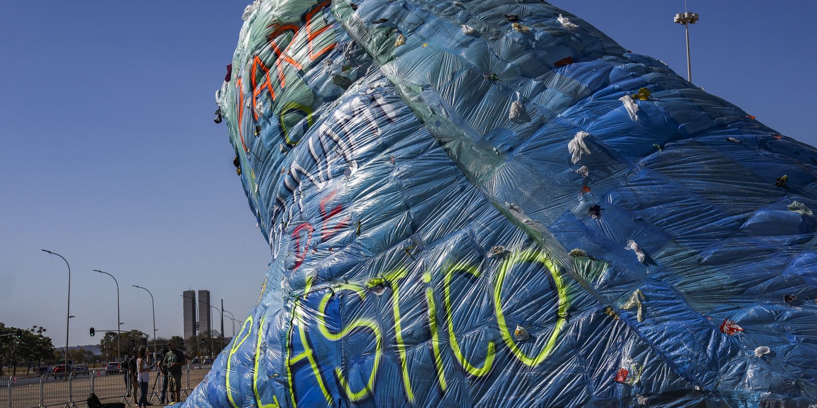 ONG: Brasil está entre dez maiores poluidores de plásticos do mundo