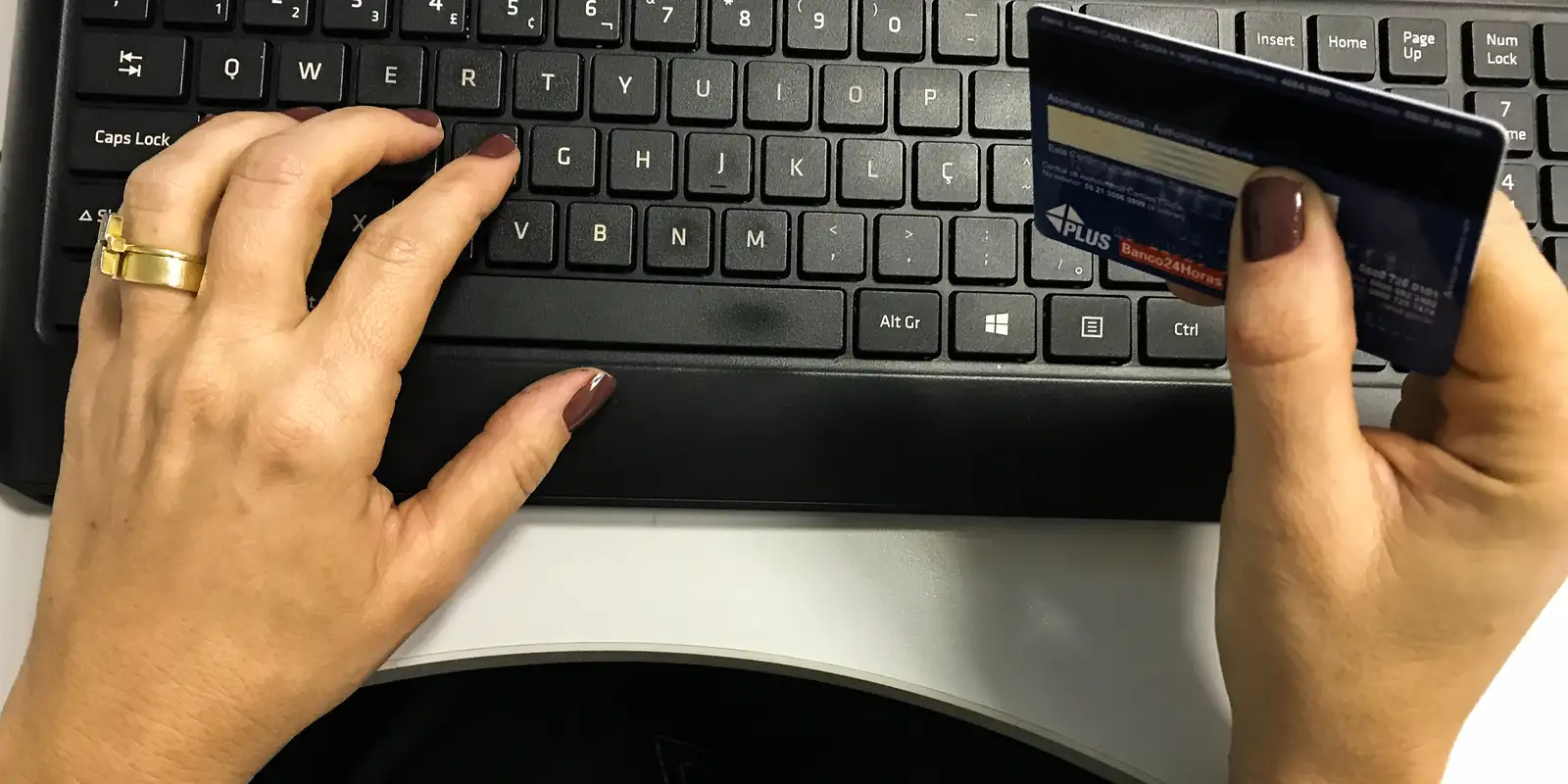 Associação pede inclusão de sites dos EUA em lista de pirataria