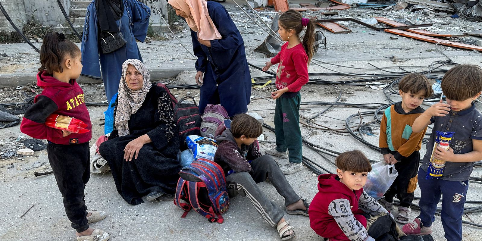 EUA suspendem vistos para pessoas de Gaza