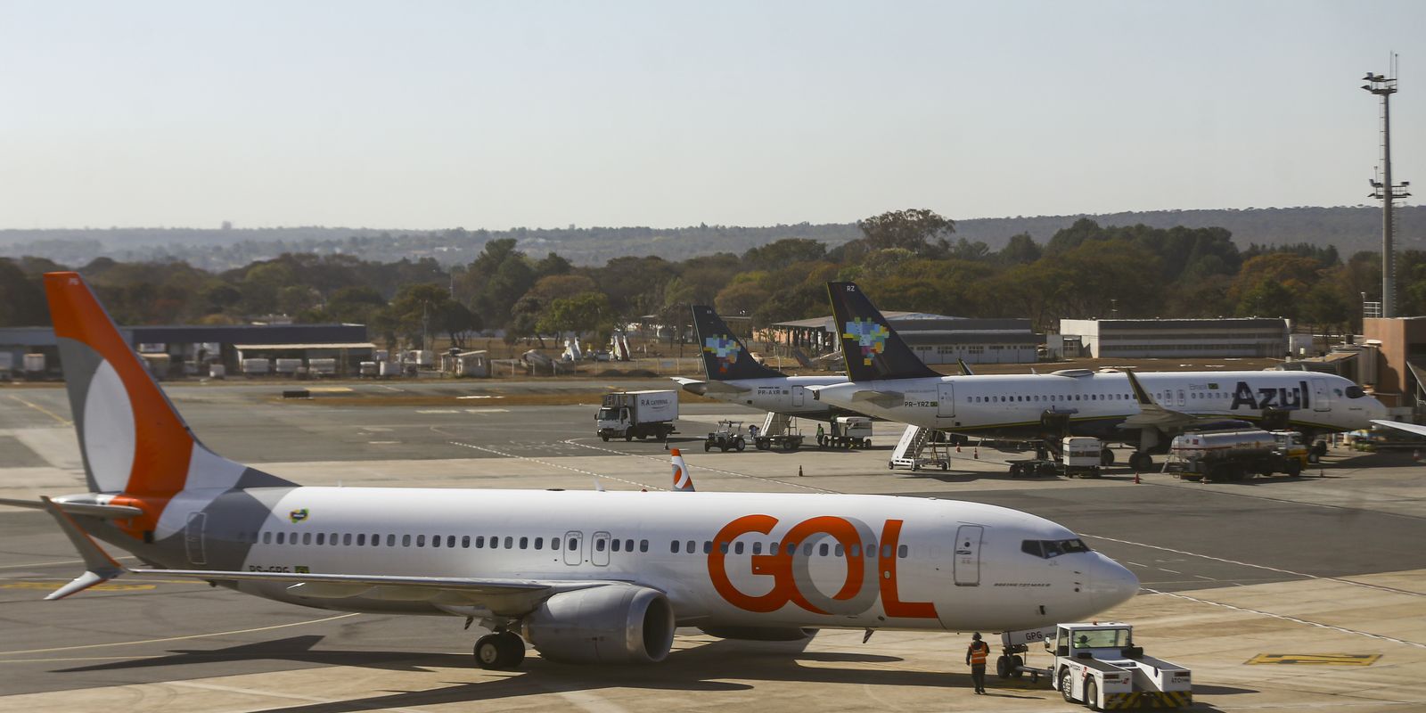Gol e Azul encerram acordo de cooperação comercial
