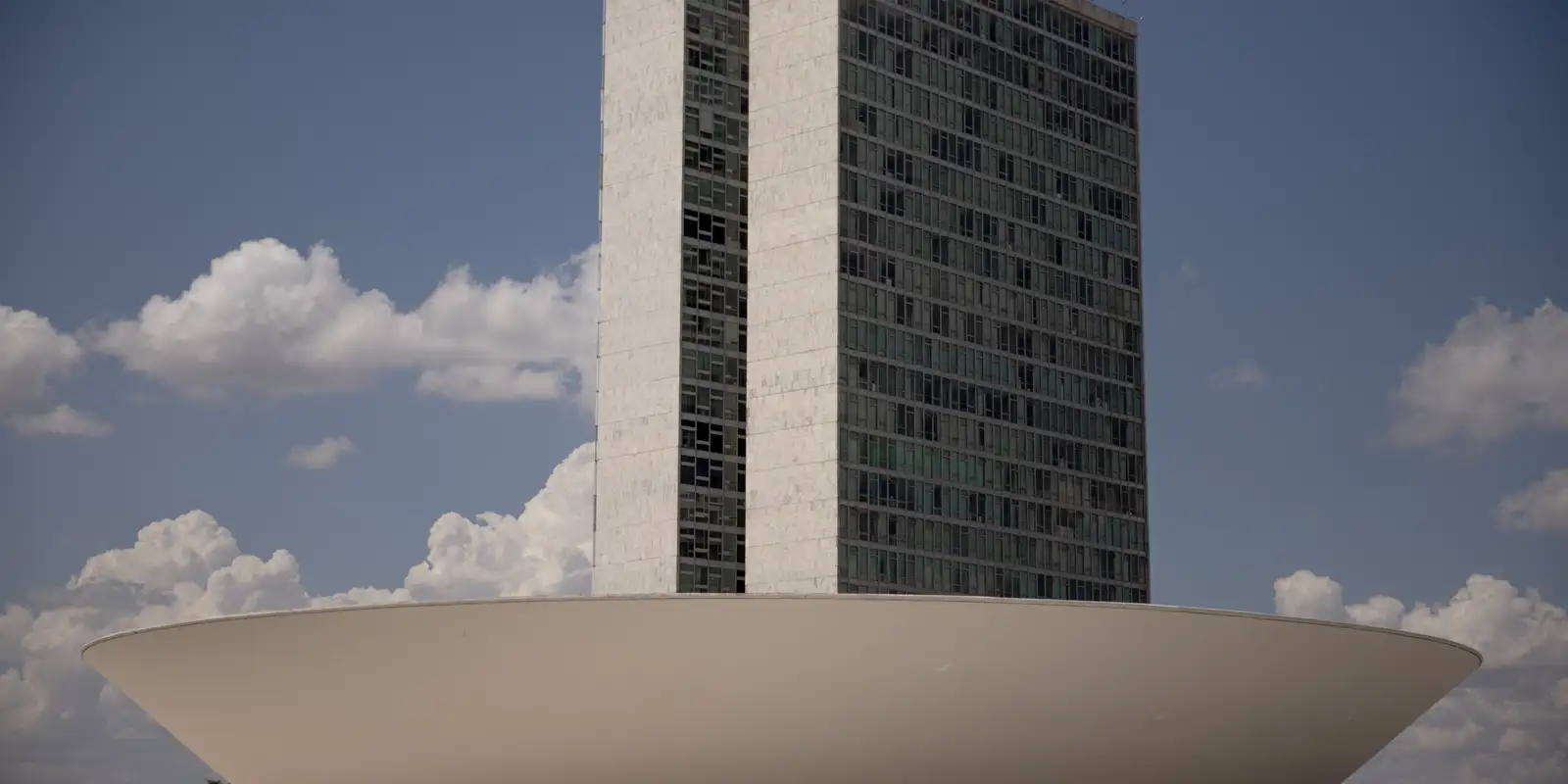 Impunidade levou Congresso a rever blindagem parlamentar em 2001