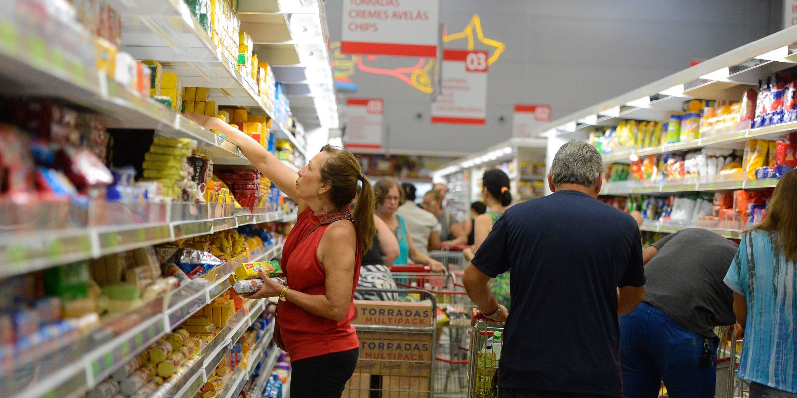 Mudanças no vale-alimentação ajuda a combater inflação , diz Abras