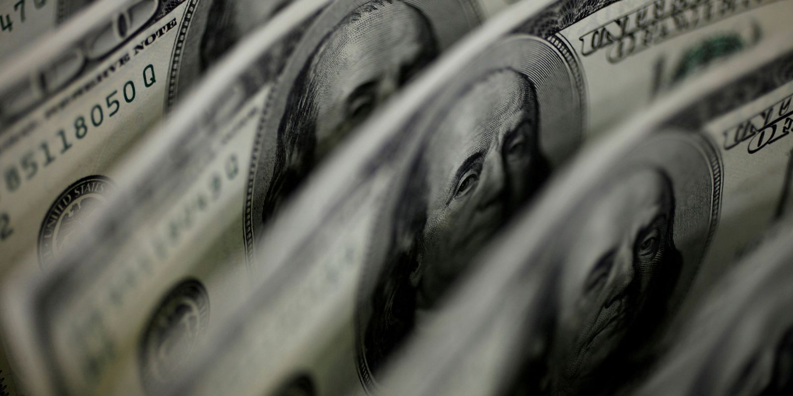 Dólar sobe para R$ 5,24 após indicação de Trump ao BC dos EUA